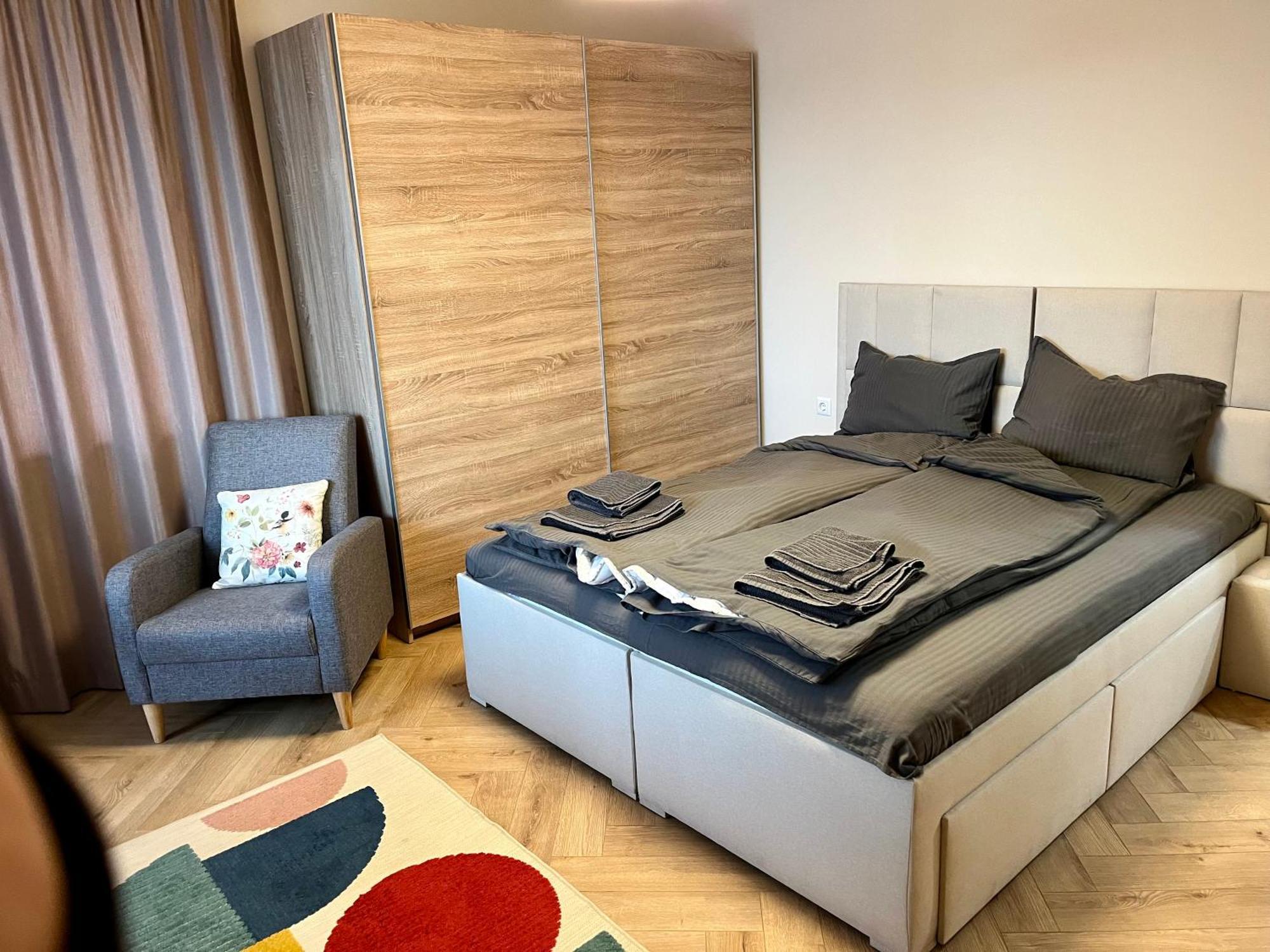 Parkview Luxury In City Center 8 Veliko Tŭrnovo Exterior foto