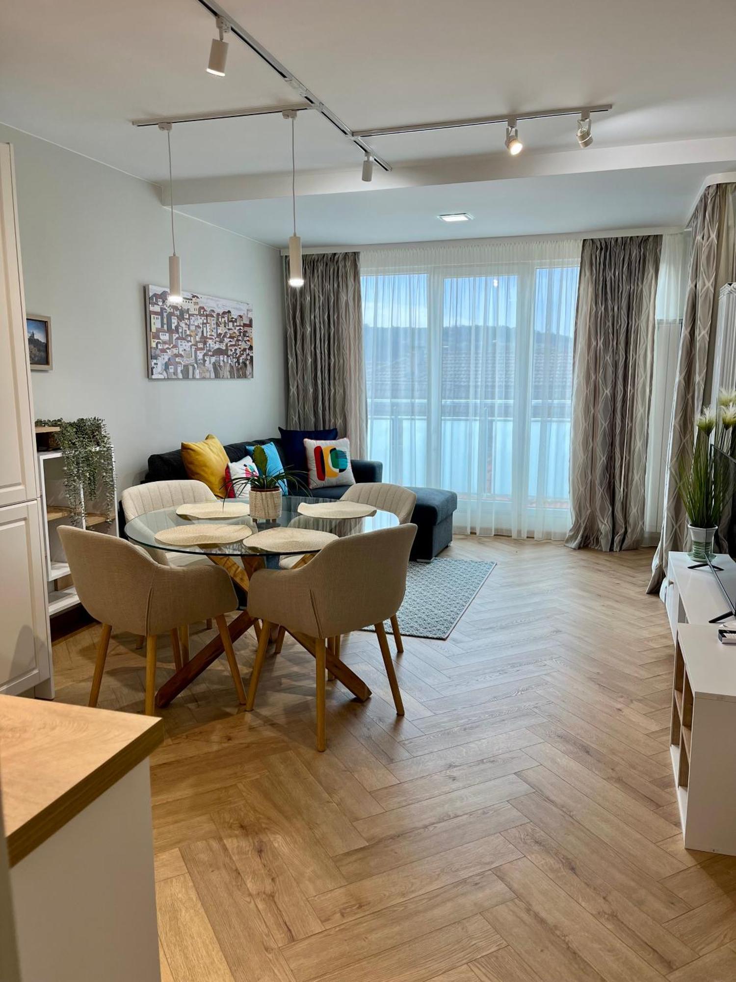 Parkview Luxury In City Center 8 Veliko Tŭrnovo Exterior foto